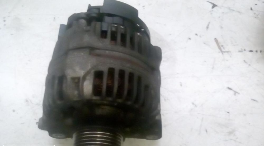 Peças - Alternador Volkswagen Golf 4 2002 Gasolina