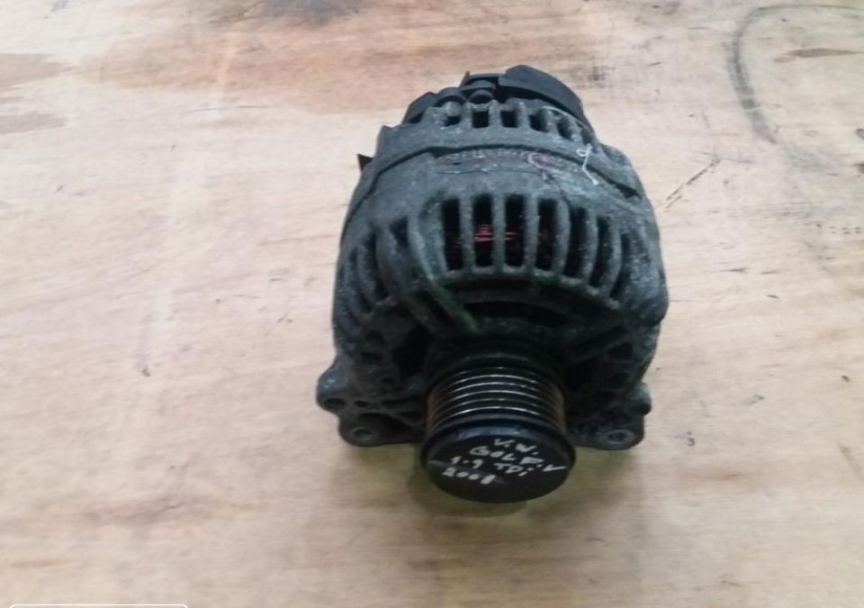 Peças - Alternador Volkswagen Golf 5 1.9 Tdi 2008