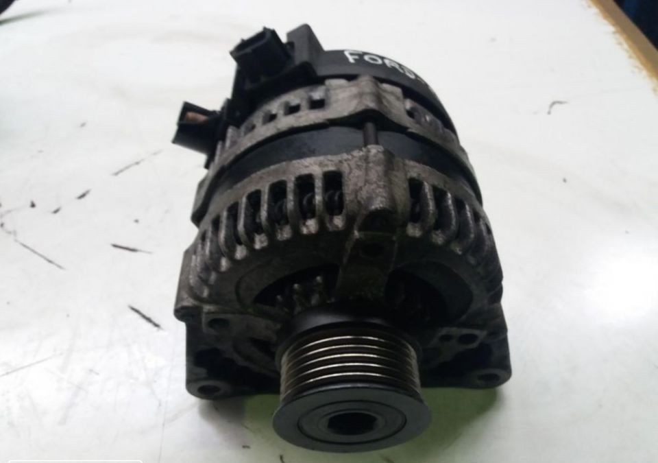 Peças - Alternador Ford C-Max 2008